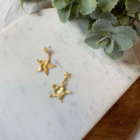 Jewelry - The Venise - Textured Gold Celestial Star Earrings